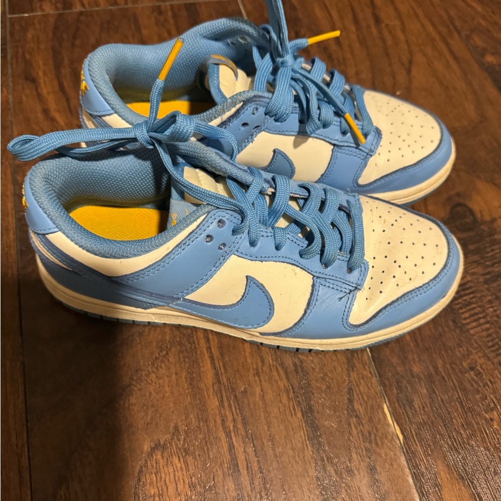 UNC Nike Dunks